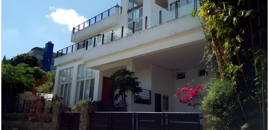 Foreclosed House and Lot in Tagaytay City