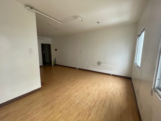 Foreclosed Condo Unit in Quezon City