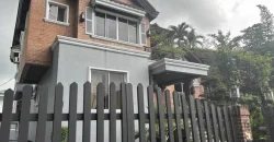 Mansion house with 6 bedrooms 4 car parking, & more in Ayala Heights, QC