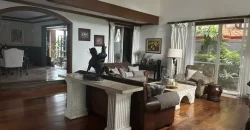 Mansion house with 6 bedrooms 4 car parking, & more in Ayala Heights, QC