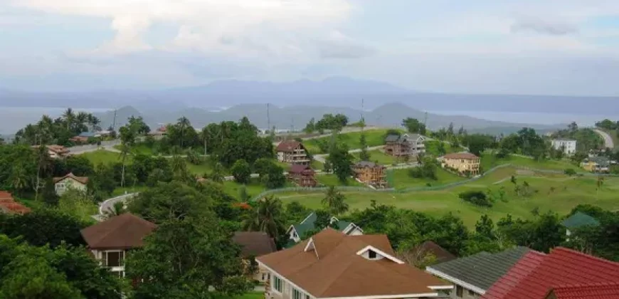 Rush sale! Canyon woods residential resort near Tagaytay