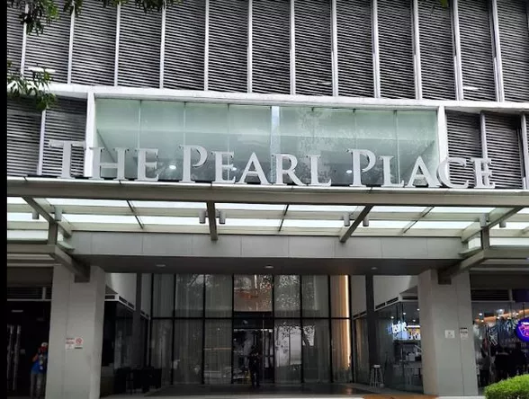 24 sqm Studio Condo at The Pearl Place, Pasig — Near University of Asia & the Pacific