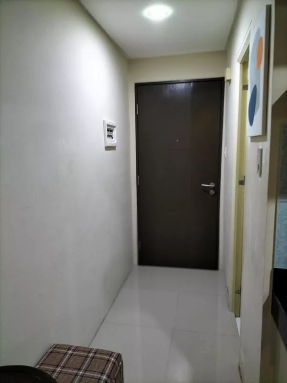 24 sqm Studio Condo at The Pearl Place, Pasig — Near University of Asia & the Pacific
