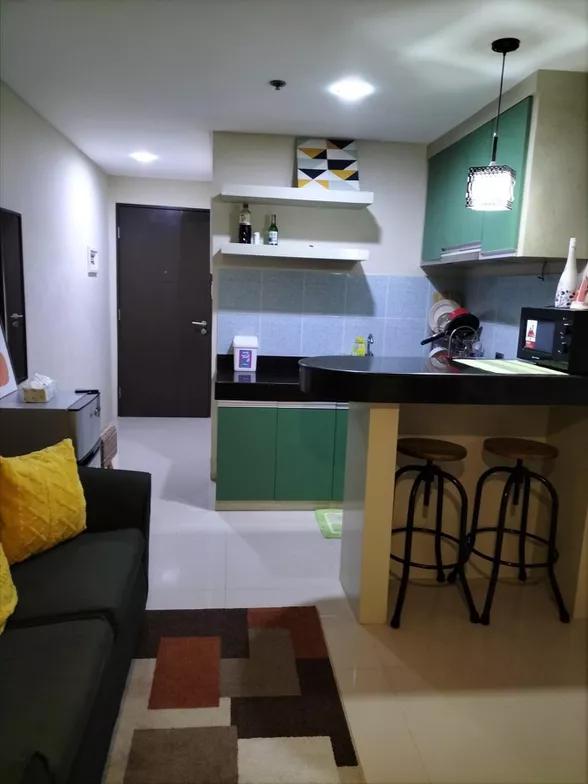 24 sqm Studio Condo at The Pearl Place, Pasig — Near University of Asia & the Pacific